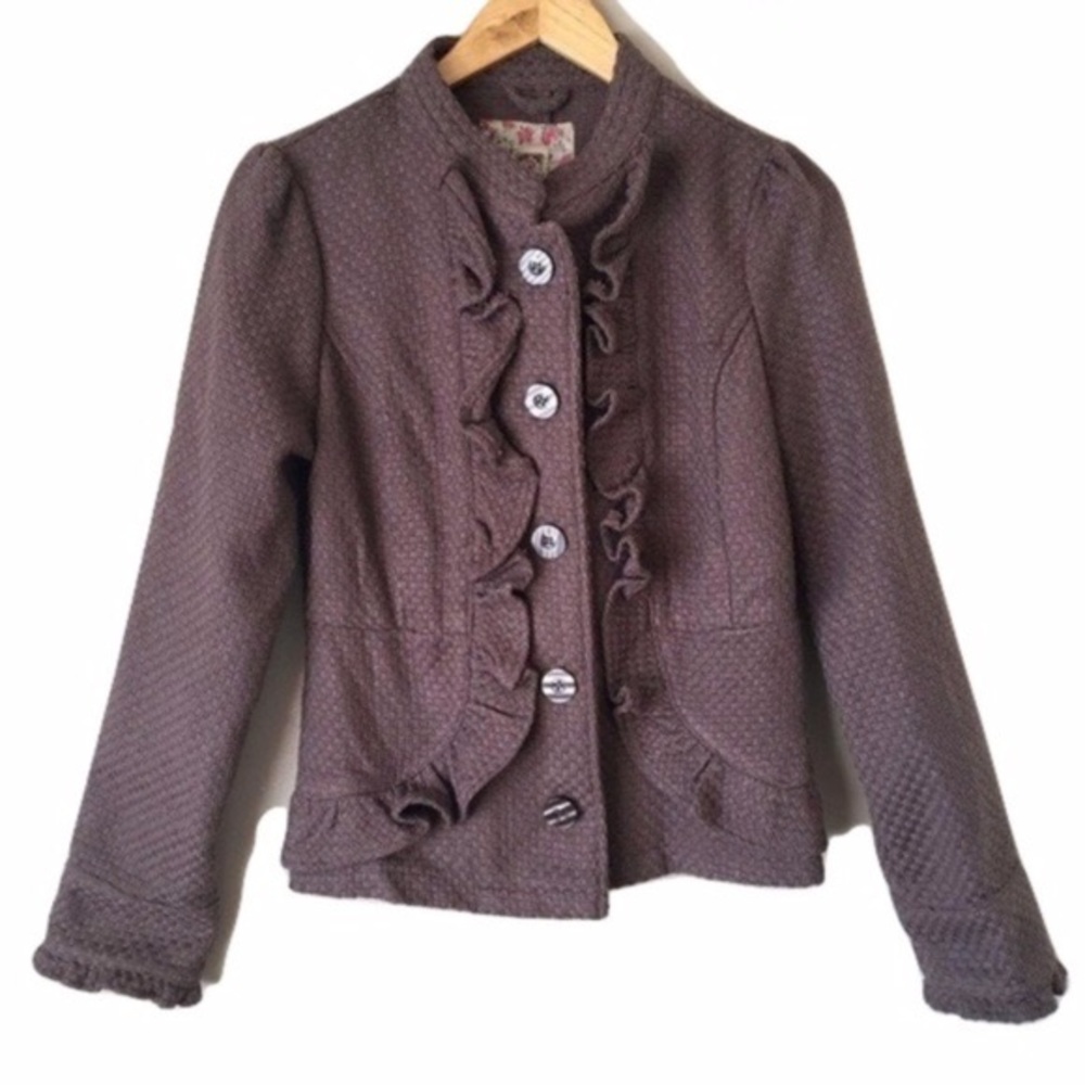 Cute vintage inspired blazer